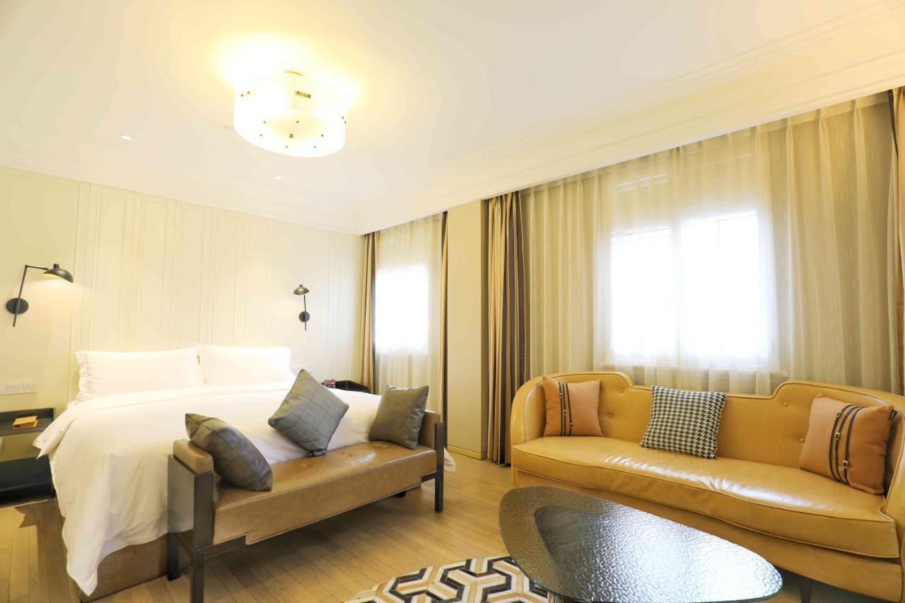 Jinjiang Metropolo Hotel Classic Nanjing Road Shanghái Exterior foto
