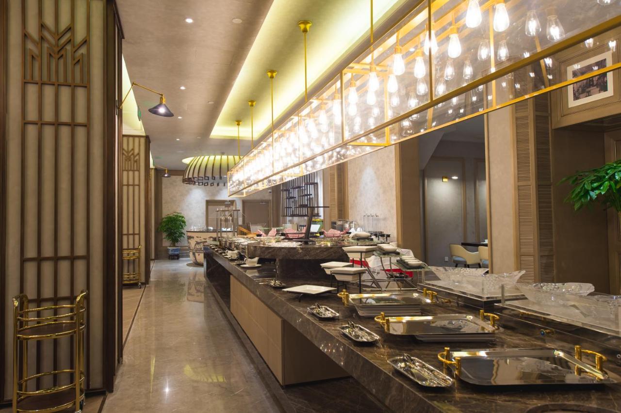 Jinjiang Metropolo Hotel Classic Nanjing Road Shanghái Exterior foto
